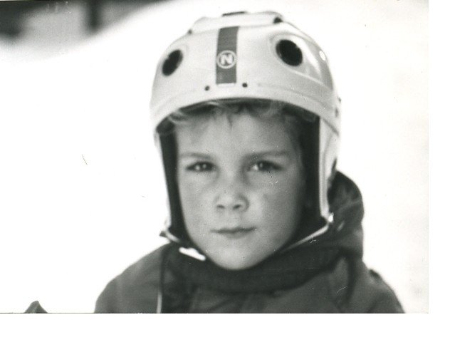 IMg0113.jpg - Mam profesjonalne narty i profesjonalny kask.